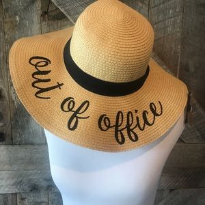 NWT “Out of Office” Straw Floppy Beach Hat